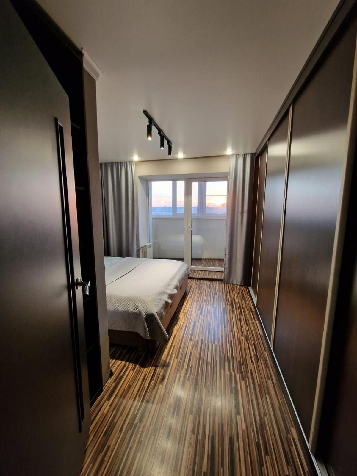 Apartment On Republic Square Ustʼ-Kamenogorsk Exteriér fotografie