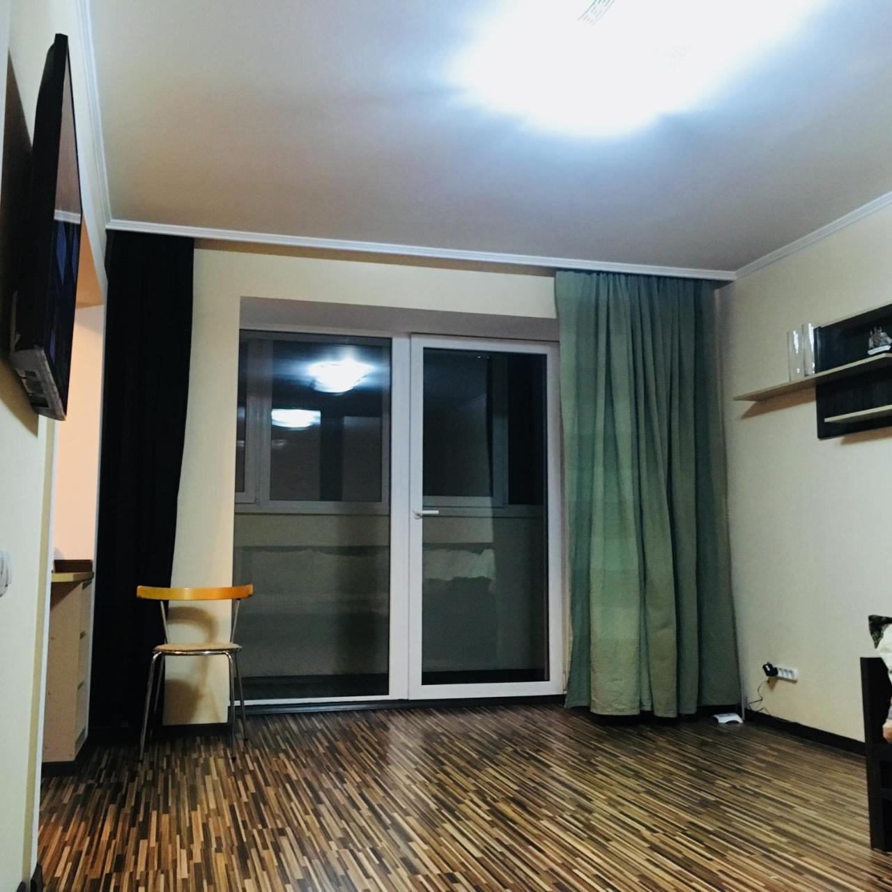Apartment On Republic Square Ustʼ-Kamenogorsk Exteriér fotografie